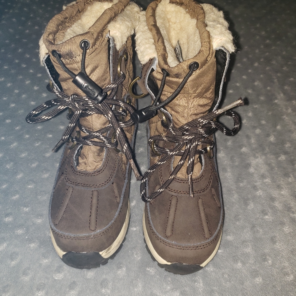 Bearpaw waterproof winter boots